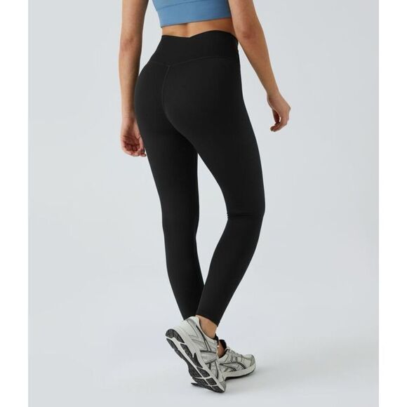 Halara Softlyzero Crossover Color Block Leggings-UPF50+ Black Size XS 7/8 Length - Picture 3 of 12